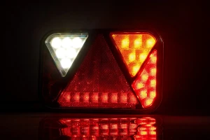 Lampa tylna FT-270 P NT LED COF bajonet 5pin